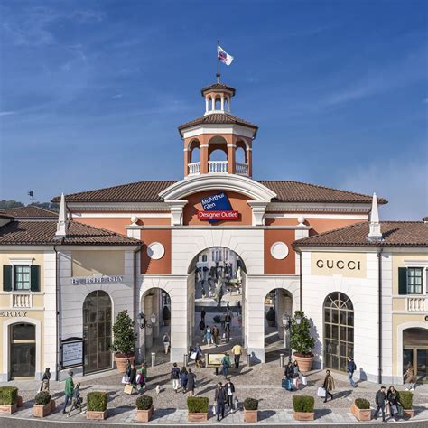 gucci outlet milano serravalle|gucci outlet near milan.